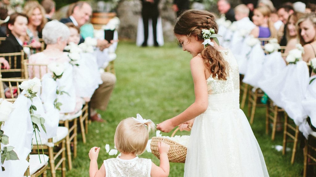 12 Unique Flower Girl Baskets 12 Unique Flower Girl Baskets