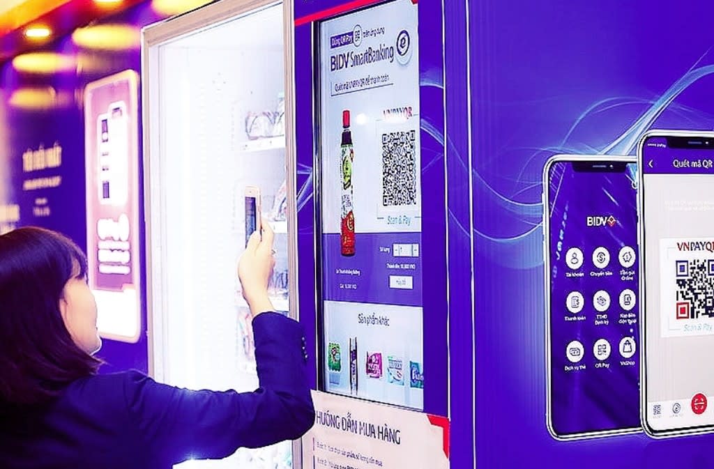 Cashless Monetary Exchange Is Just About Taking Over! Cashless Monetary Exchange Is Just About Taking Over!