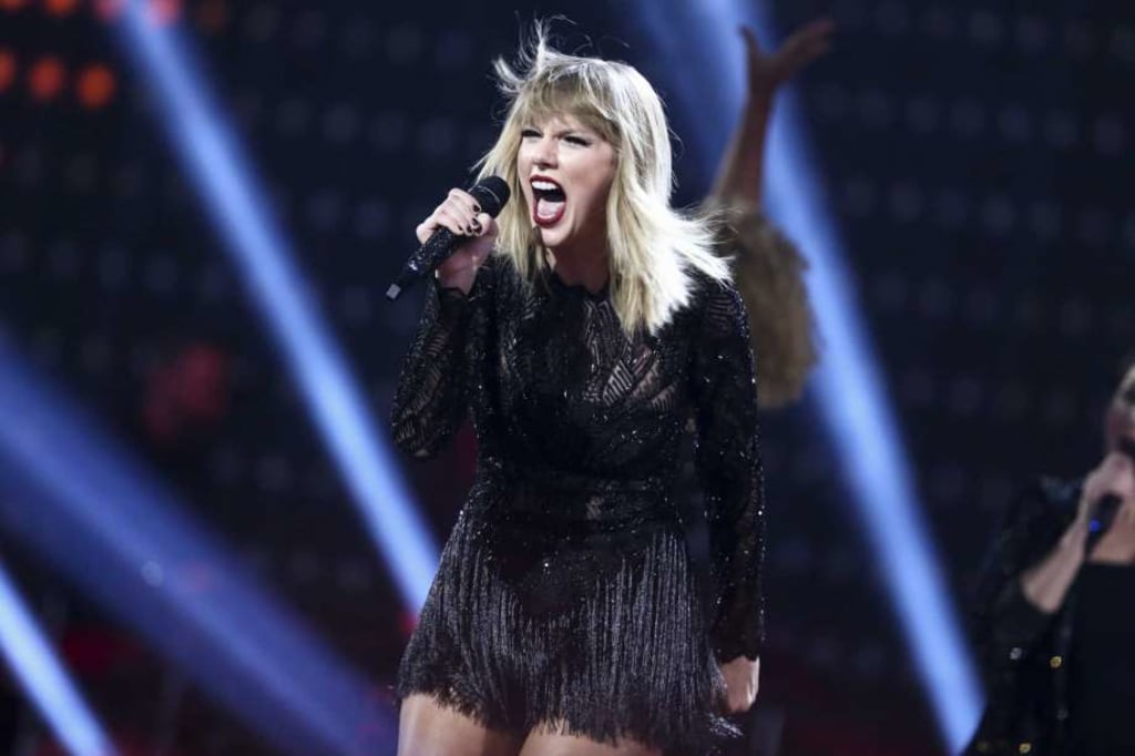 ACLU Defends Blogger Who Suggests White Supremacy Connection with Taylor Swift ACLU Defends Blogger Who Suggests White Supremacy Connection with Taylor Swift