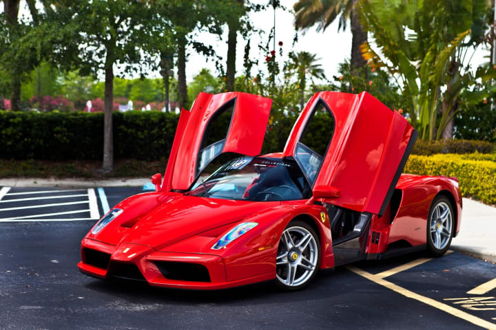Top 50 Expensive Things Owned By Millionaire Hollywood Celebrity's Top 50 Expensive Things Owned By Millionaire Hollywood Celebrity's