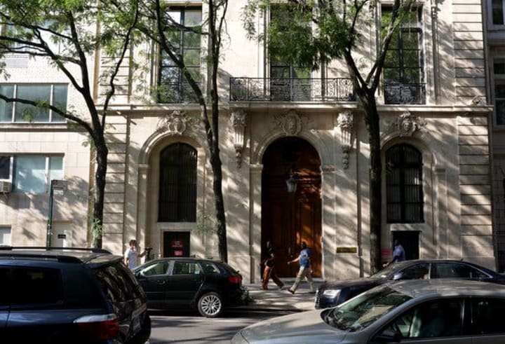 10 Expensive Things Previously Owned By Billionaire Jeffery Epstein 10 Expensive Things Previously Owned By Billionaire Jeffery Epstein