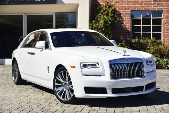 10 Expensive Things Owned By Internet Millionaire Tai Lopez 10 Expensive Things Owned By Internet Millionaire Tai Lopez