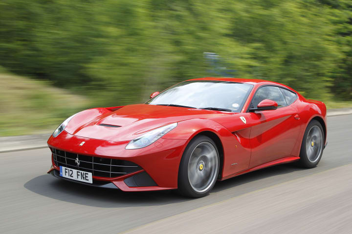 10 Expensive Things Owned By Golfer Ian Poulter 10 Expensive Things Owned By Golfer Ian Poulter