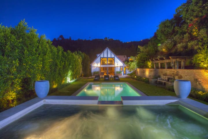 11 Expensive Things Owned By Actor Harrison Ford 11 Expensive Things Owned By Actor Harrison Ford