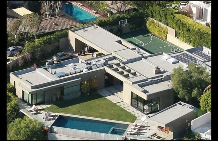 10 Expensive Things Owned By Millionaire Vin Diesel 10 Expensive Things Owned By Millionaire Vin Diesel