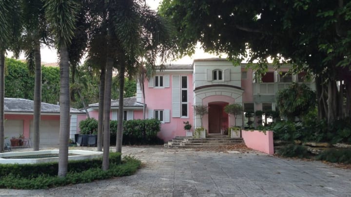15 Millionaire Mafia Mansions Owned By Infamous Kingpins 15 Millionaire Mafia Mansions Owned By Infamous Kingpins