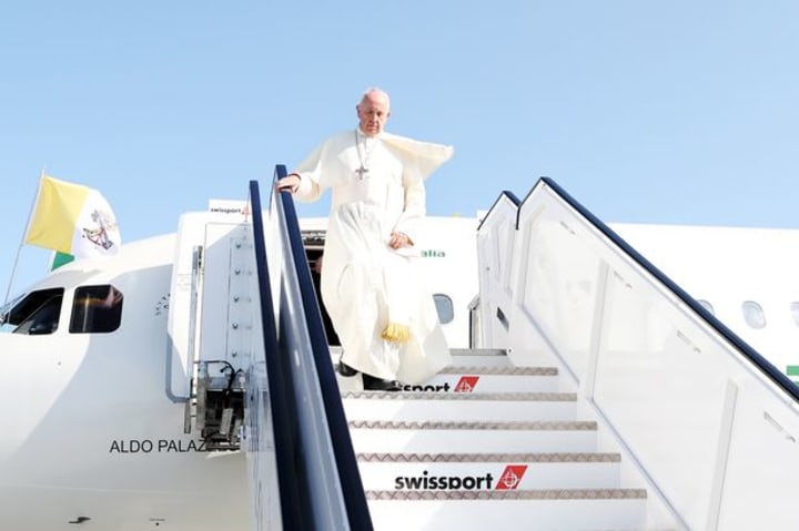 10 Expensive Things Associated with the Pope 10 Expensive Things Associated with the Pope