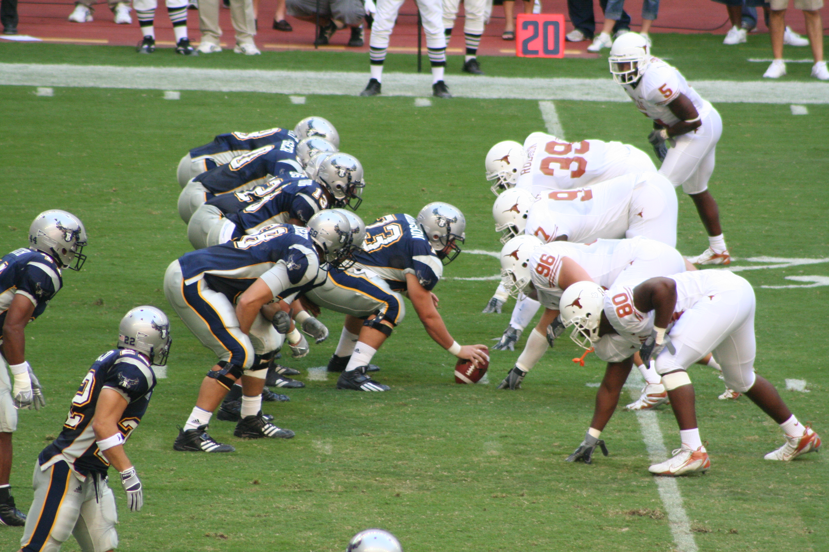 File:Texas longhorns foot unif.png - Wikipedia