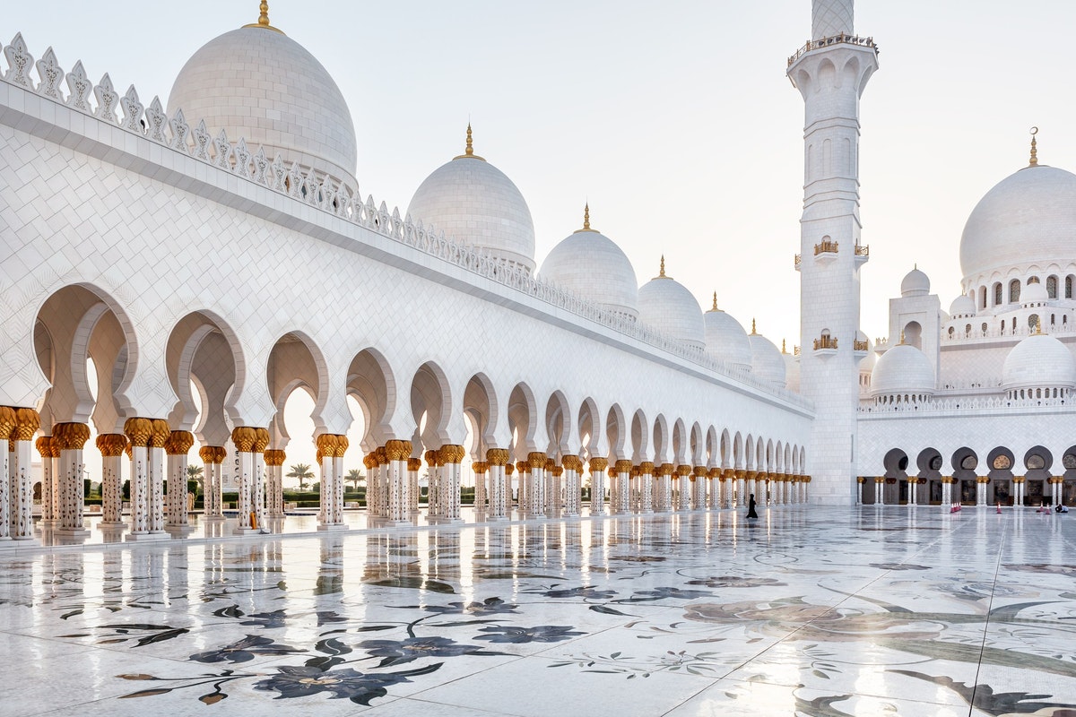 Abu Dhabi: 12 things you need to know before you arrive. | Wander