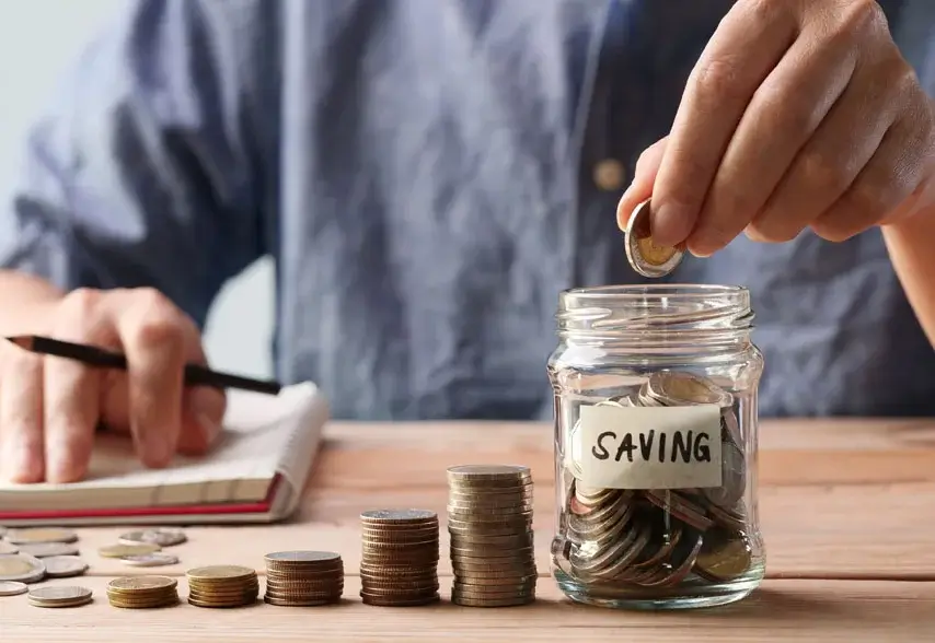 10 Easy Ways to Save Money Without Sacrificing Your Lifestyle