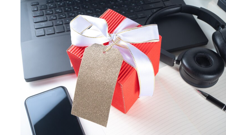 4 Budget-Friendly Yet Thoughtful Corporate Gifting Ideas