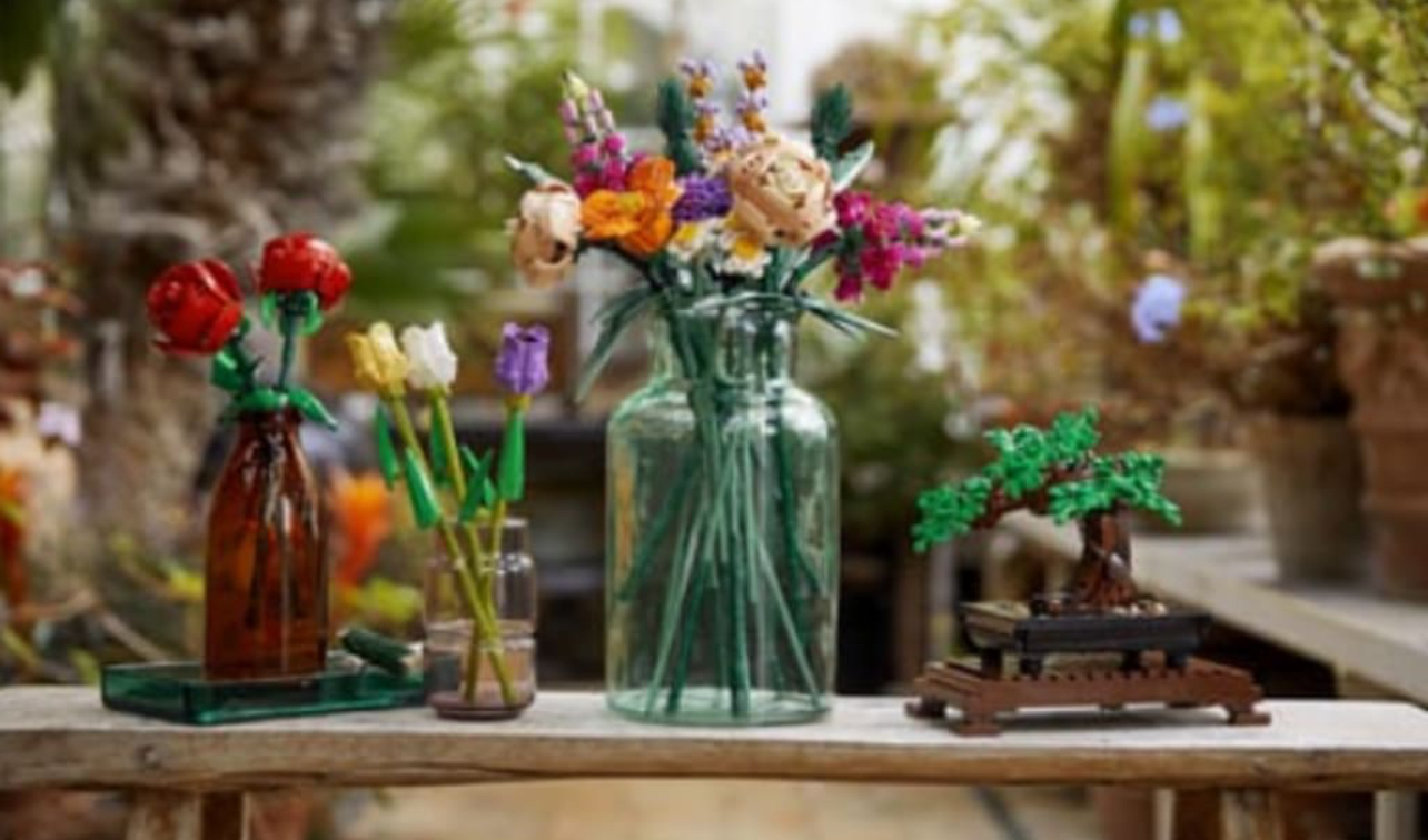 Brick Bouquets and Bonsai Bliss: Unveiling LEGO's Botanical Icons