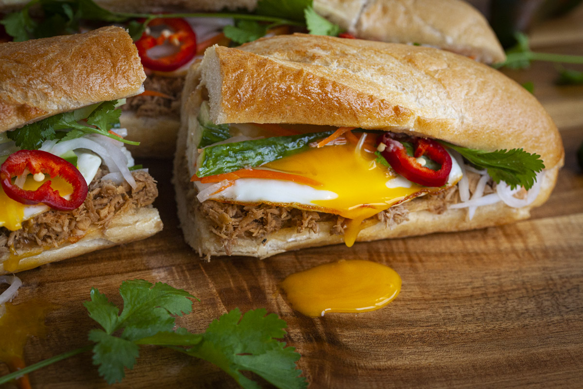 Breakfast%20Blitz:%20Banh%20Mi%20Op%20La%20%28Vietnamese%20Egg%20Baguette%29%20in%2010%20Minutes%20or%20%20Less!%20|%20Feast
