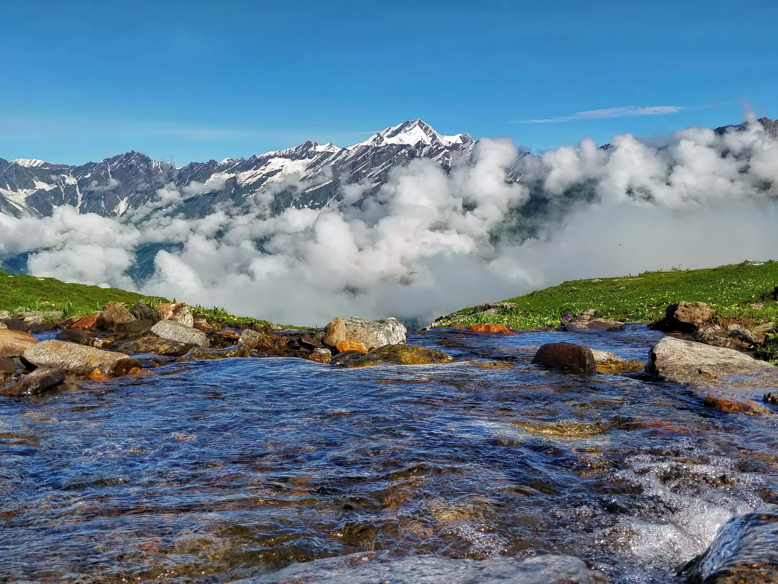 Bhrigu Lake Trek: Discover the Enchanting Himalayan Adventure Bhrigu Lake Trek: Discover the Enchanting Himalayan Adventure