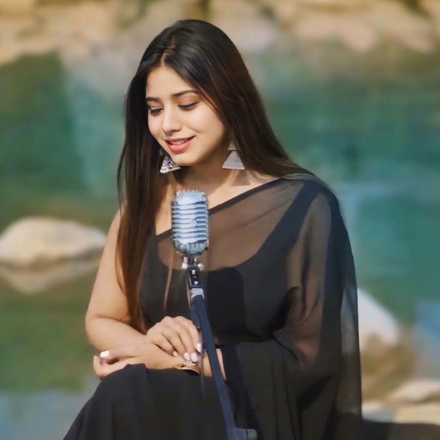 Independent Indian Artist - Sushmita Srivastava