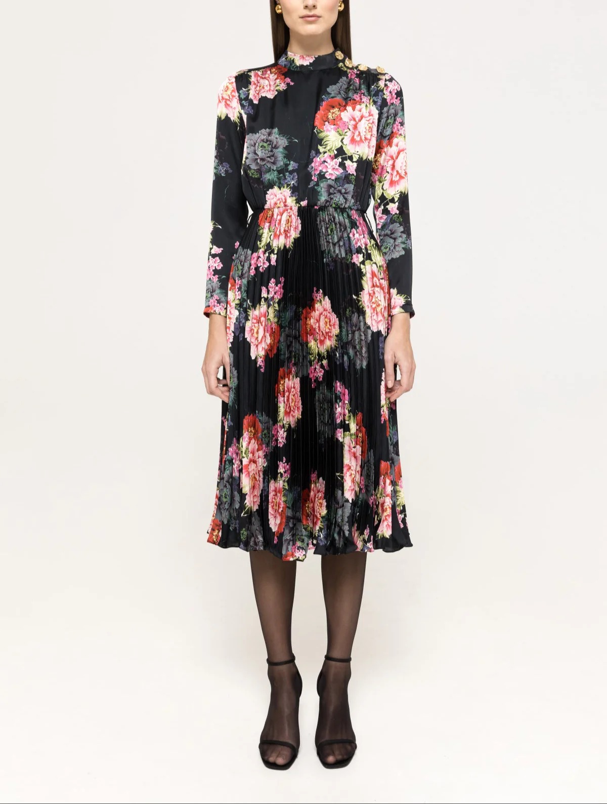 How to Accessorize Evening Dresses for a Polished and Elegant Look | Styled