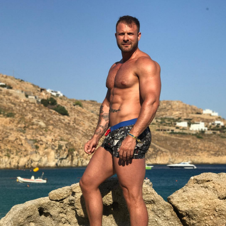 Sexy Wolf Names - Hottest Gay Porn Stars on Instagram