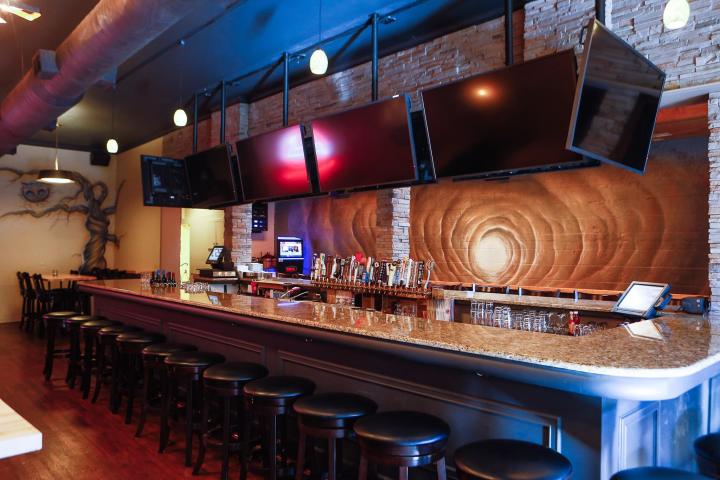 Best Bars In Chicago To Check Out On Your Next Visit