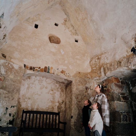 La Hougue Bie Faily in Chaple