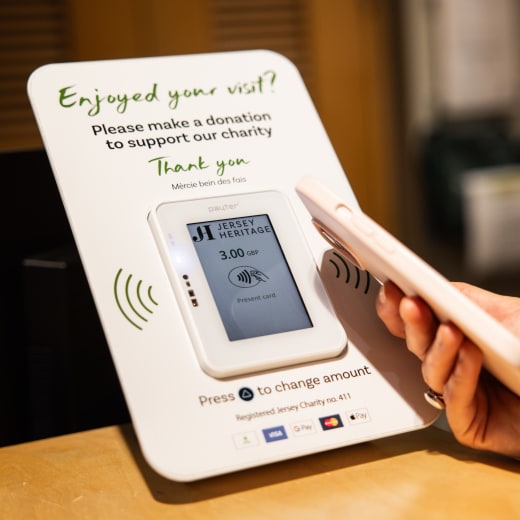 Tap to donate machine