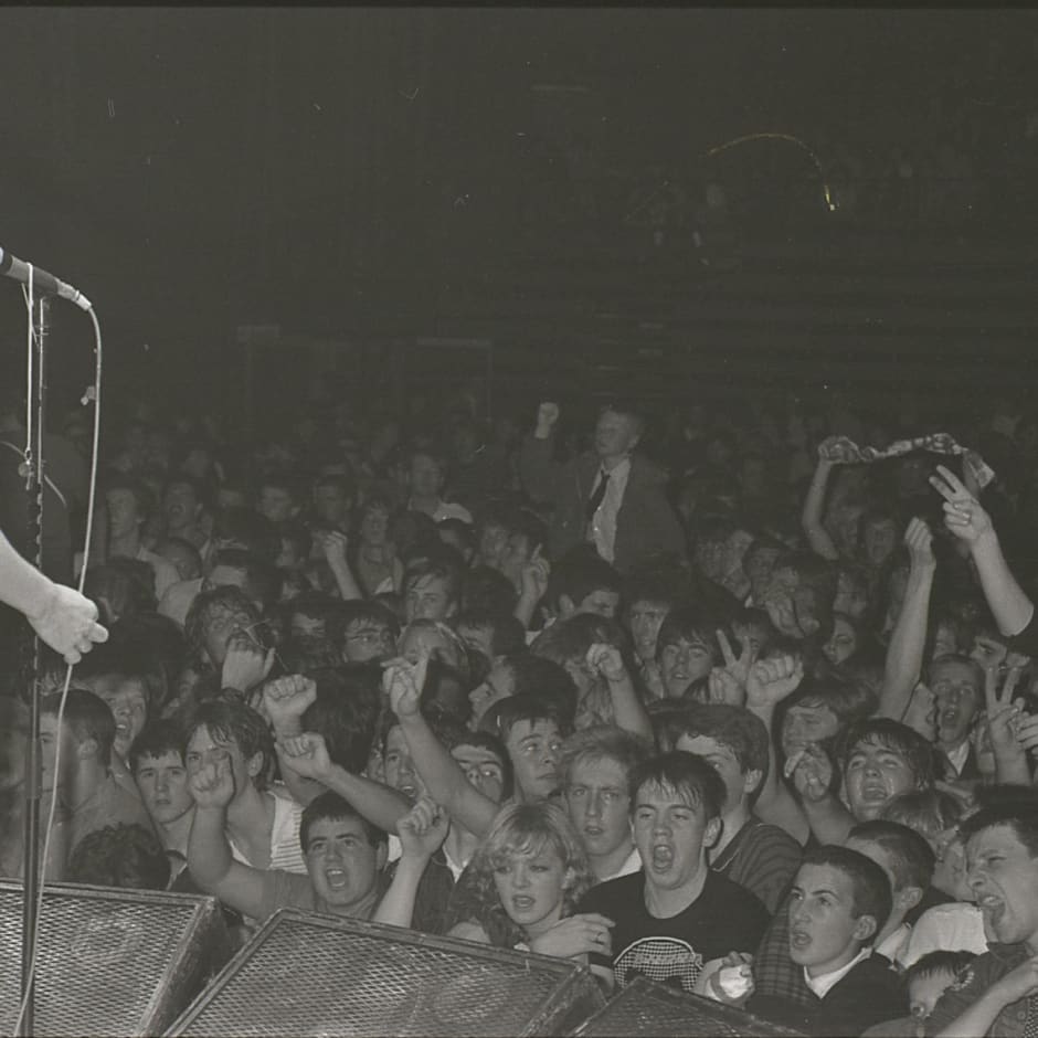 a large crowd of people