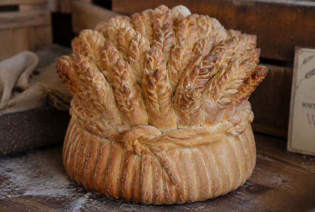 A harvest sheaf loaf