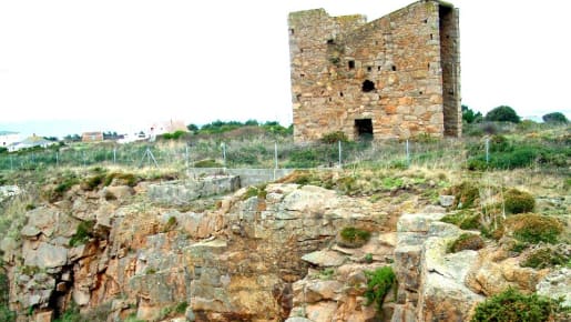 A large stone building