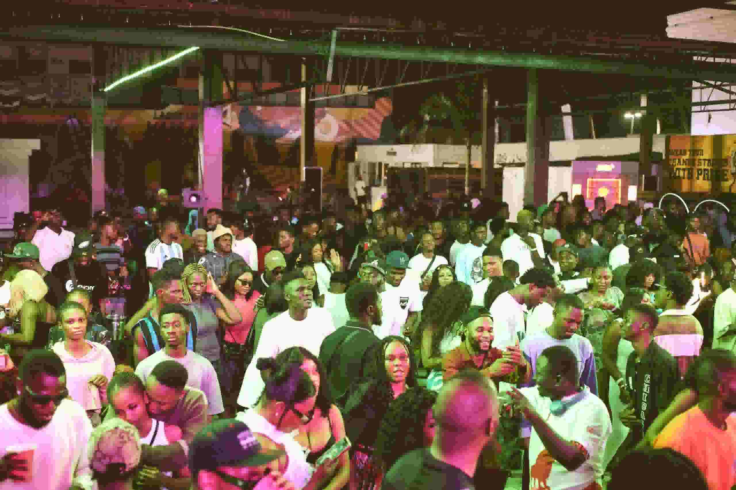 BIOSKY'S PLAYHOUSE WONDERLAND