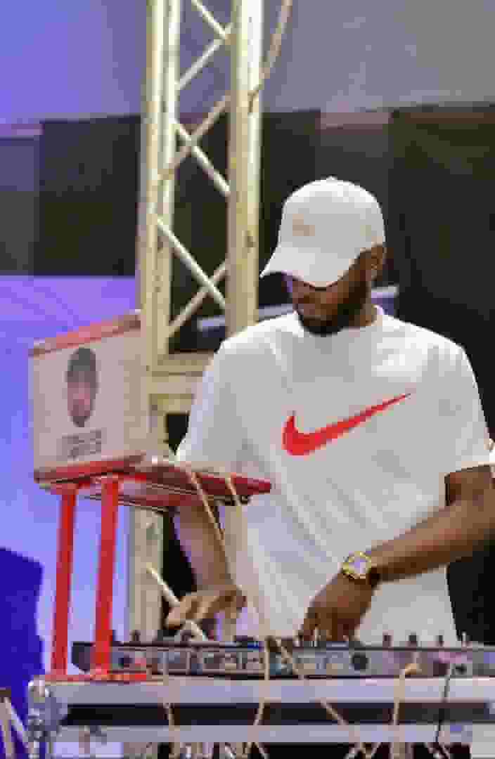 EVERBLAZING DJ JOSSYLEE