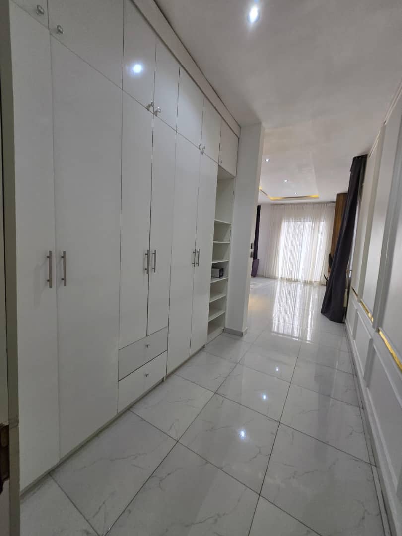 Dirty Saint HOUSE PARTY BY CASHIOUS