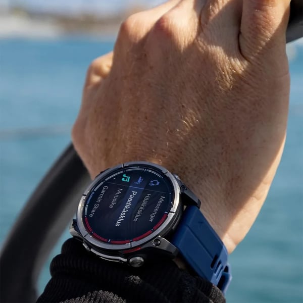 Garmin Quatix 8 — 51 мм AMOLED — 8