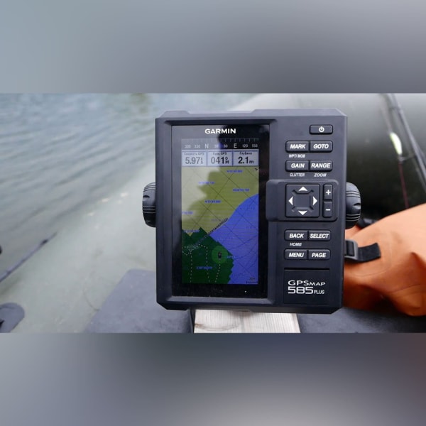 Картплоттер Garmin GPSMAP 585 Plus с датчиком GT20-TM — 5