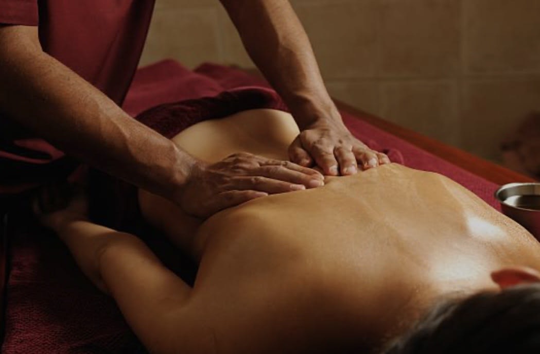 Abhyanga – Full Body Ayurvedic Massage