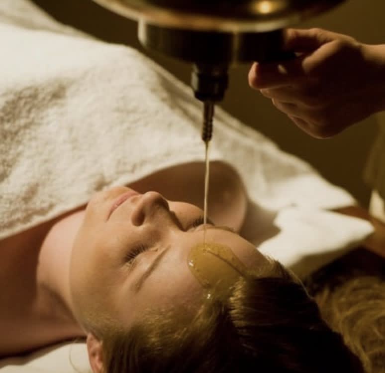 Shirodhara – Ayurvedic Oil Flow Therapy