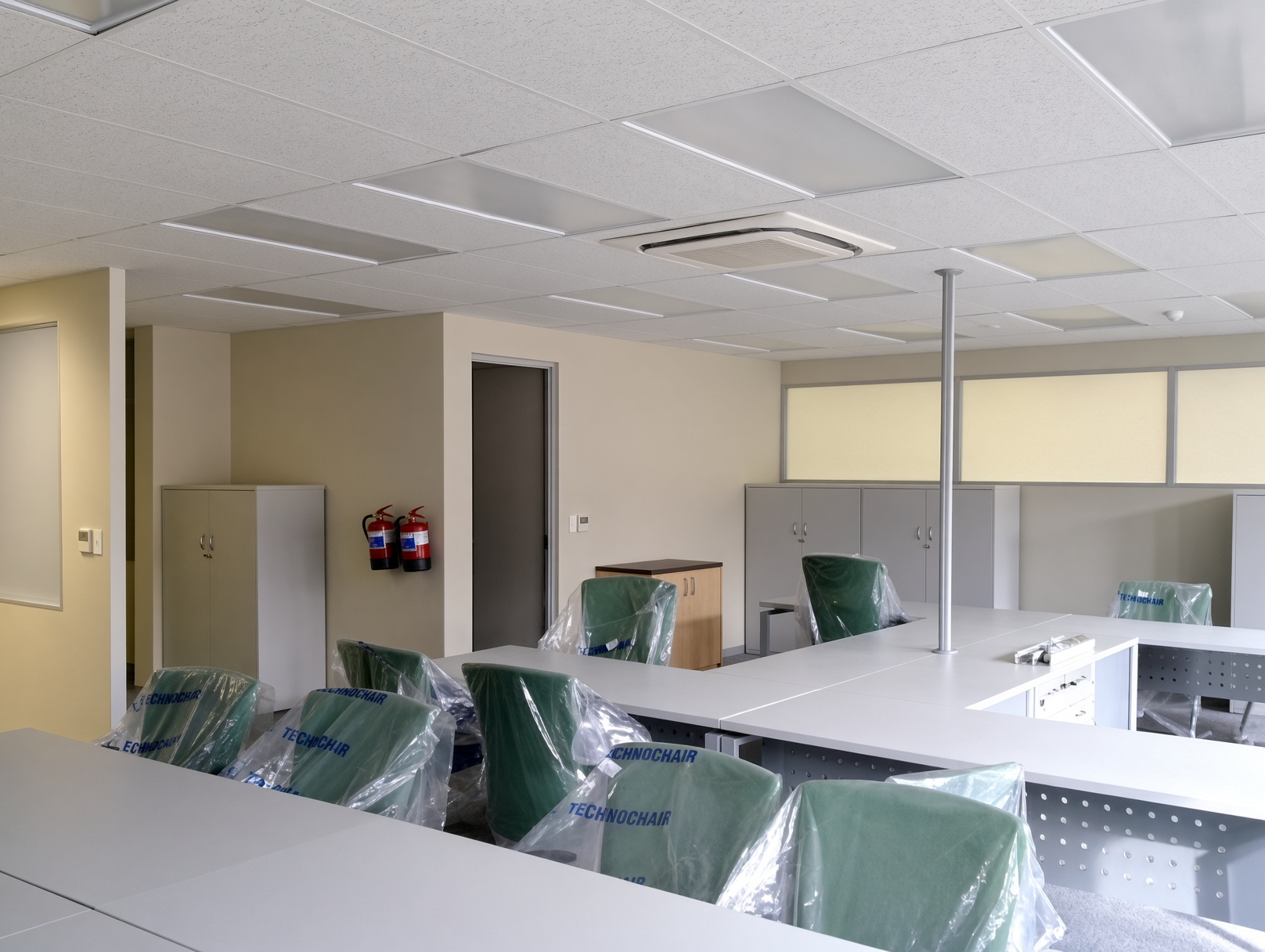 Thumbnail 3 for Plascon Regional Head Office