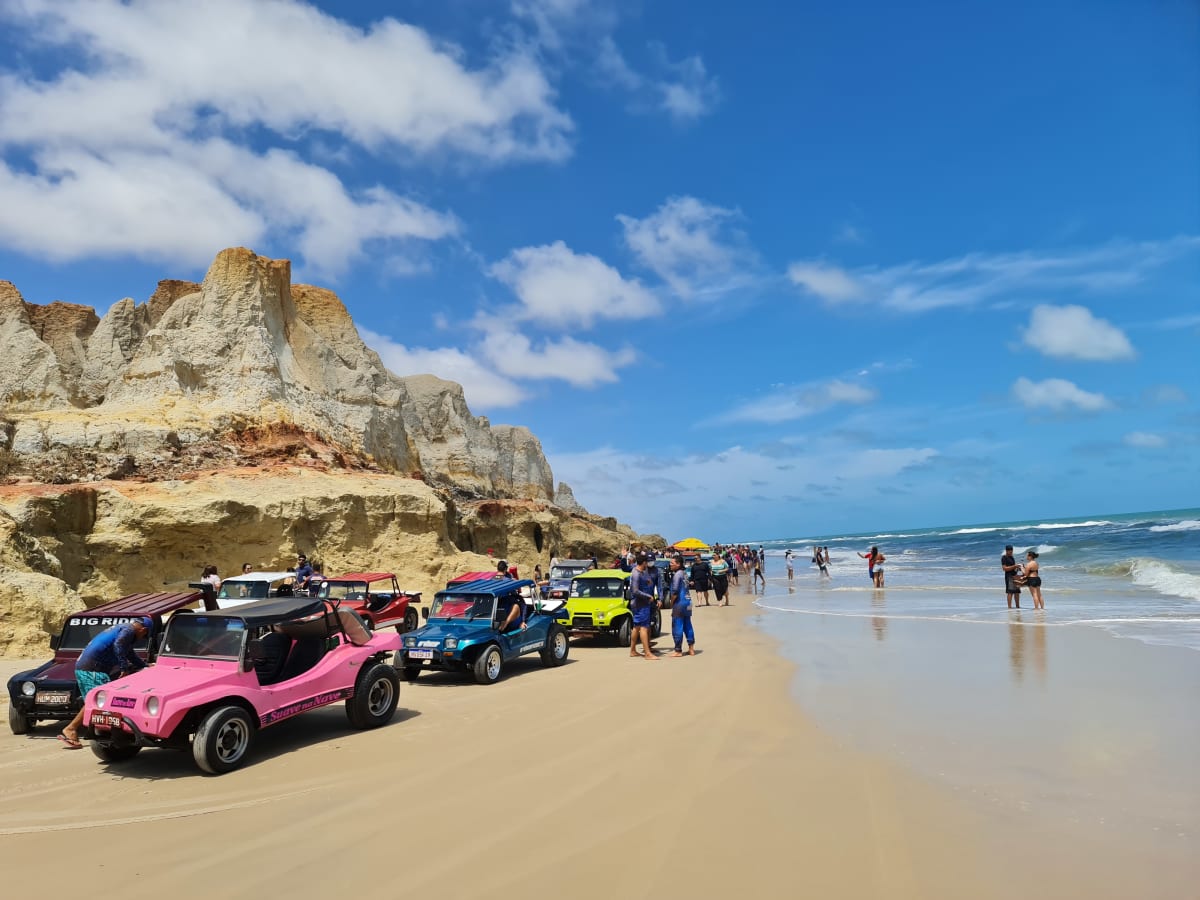 Passeio Praia das Fontes: Roteiro com Morro Branco - Passeio turístico em Fortaleza e região - Foto 2