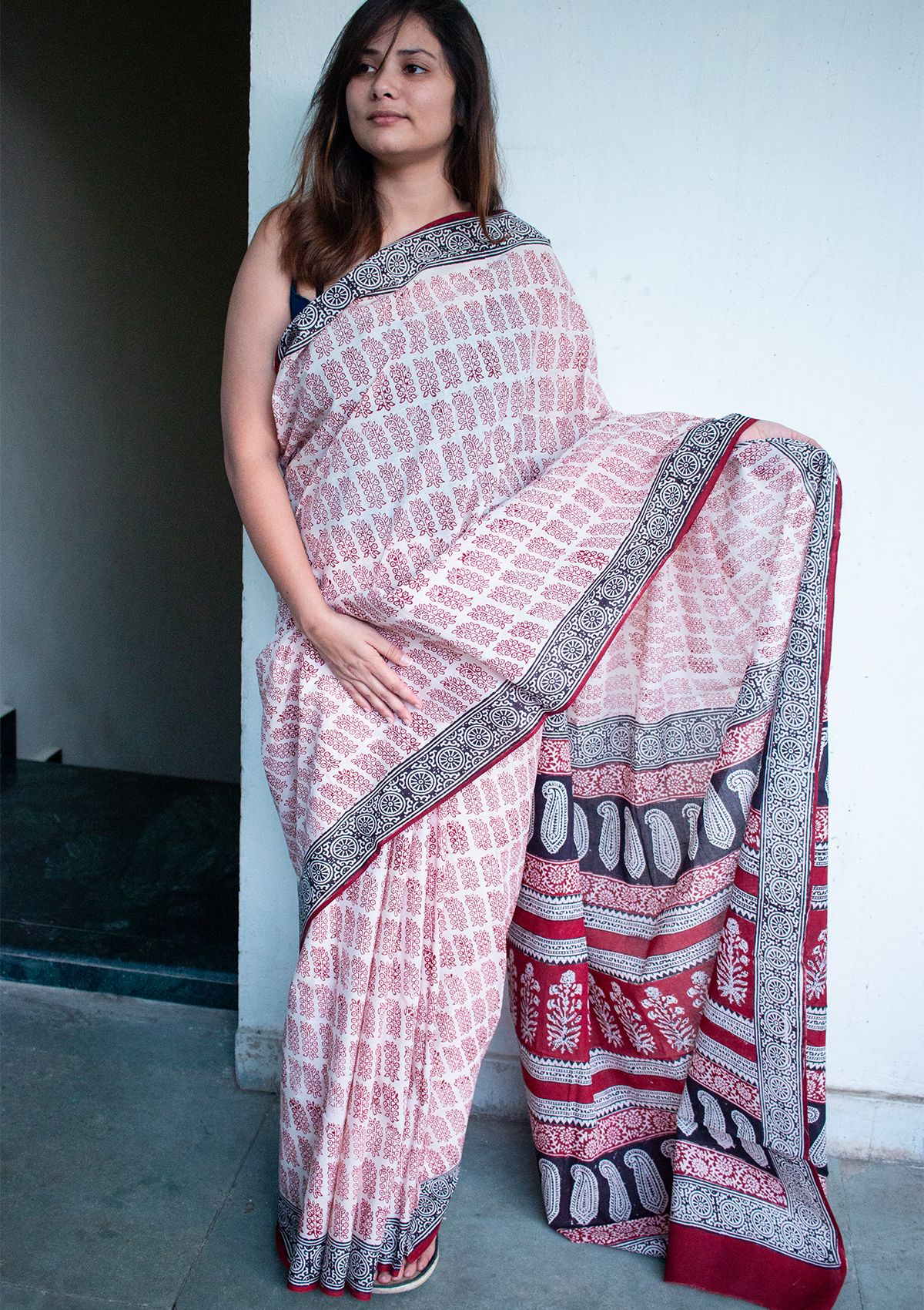 Red All-over Buta Tarapur Print Saree