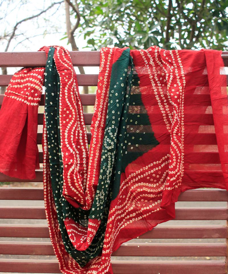 Red green Bandhani Cotton Dupatta