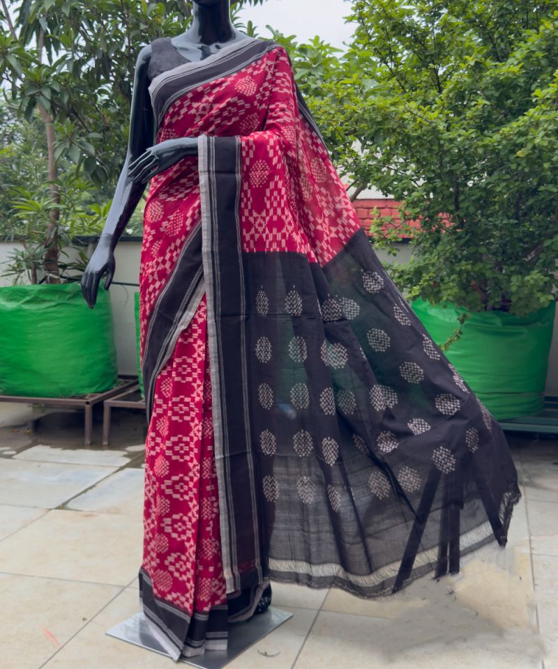 Single ikat Pochampally saree 001