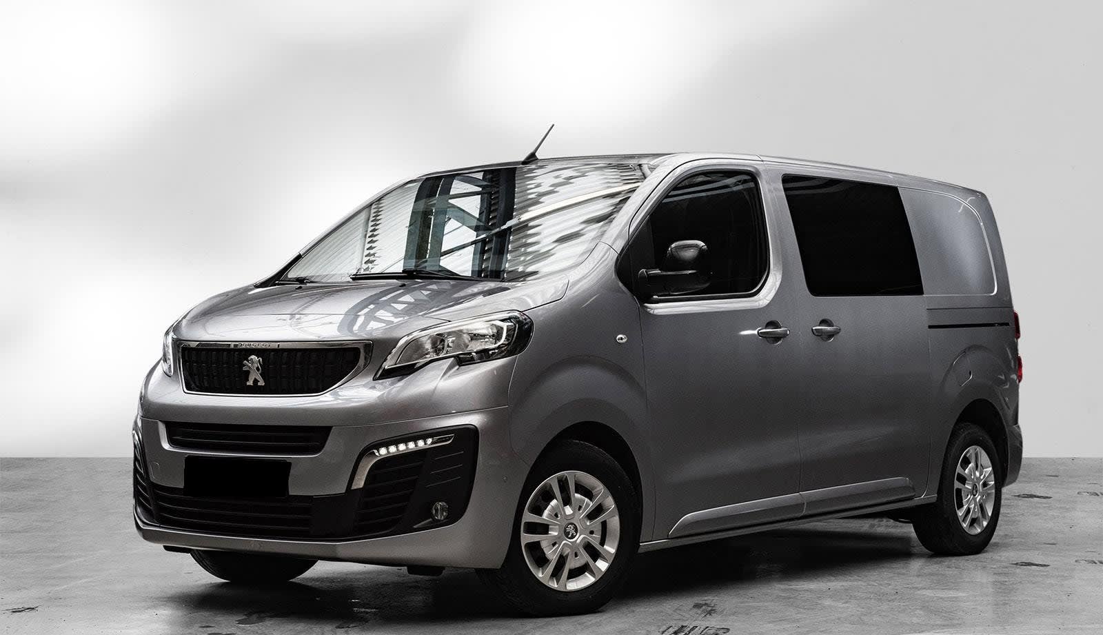 Peugeot Expert 2.0 BlueHDi 144 CH — Photo 1