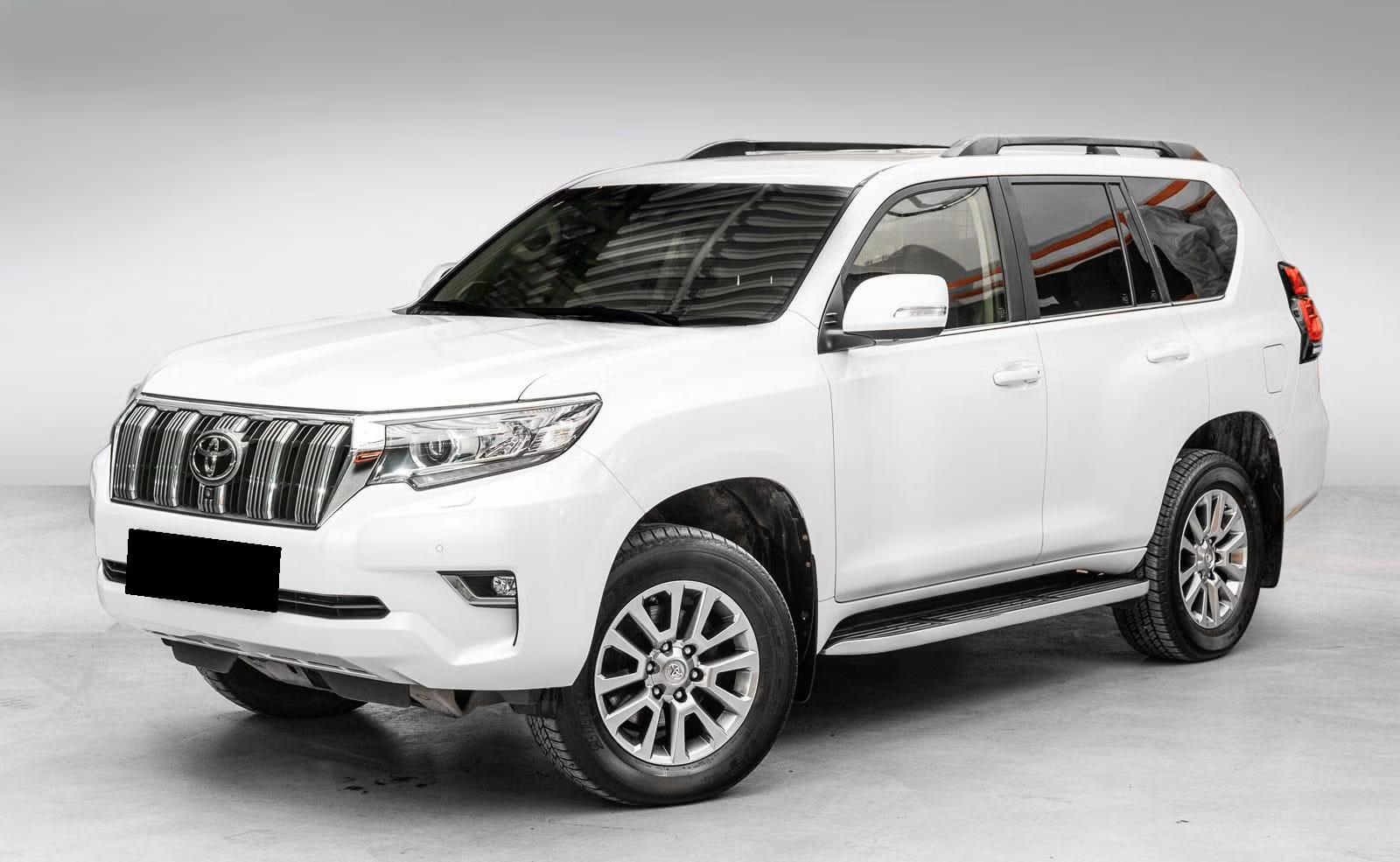 TOYOTA LAND CRUISER VX SÉRIE 150 — 2.8 D-4D AUTOMATIQUE — Photo 1