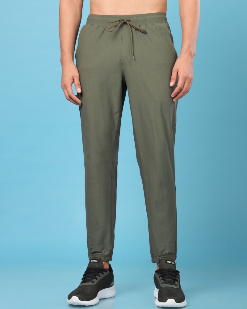 Tintin Jogger (Beetle) — Joggers high-resolution detail view