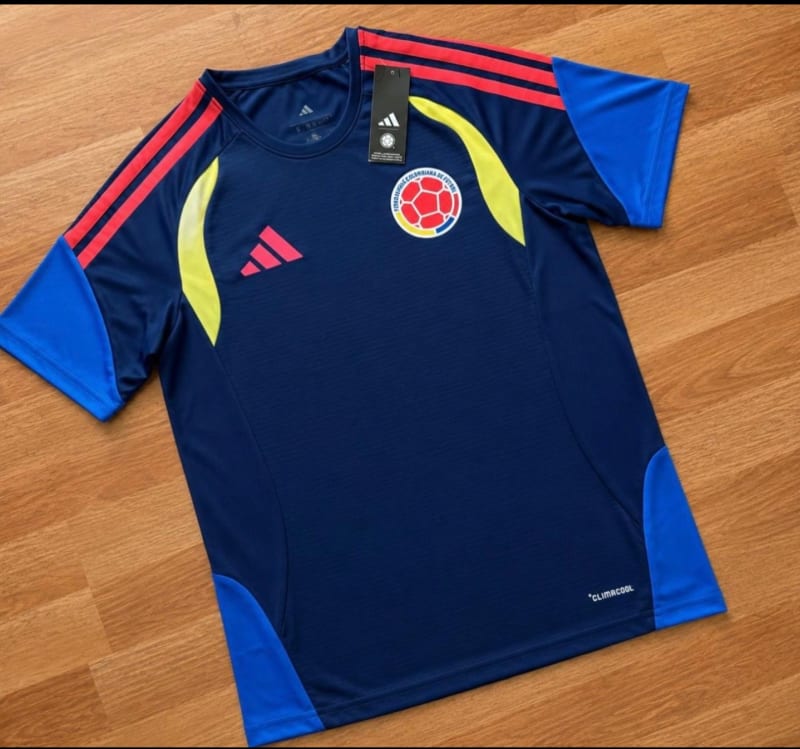 Camiseta Colombia presentación 1