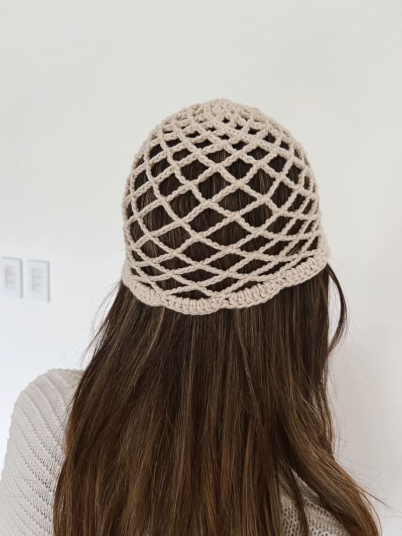 Mesh hat beige 3