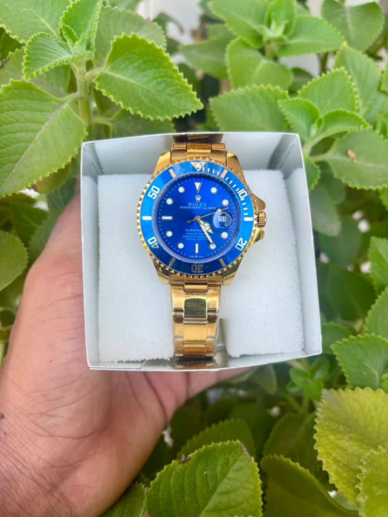 Rolex Submariner Blue Gold Luxury 1