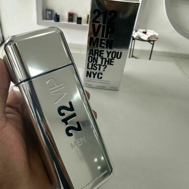 212 VIP Men 3