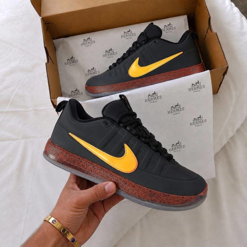 Nike 2