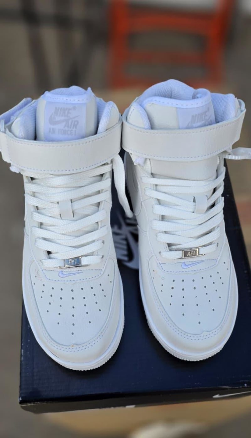 Nike Air Force Botita Clasica 2