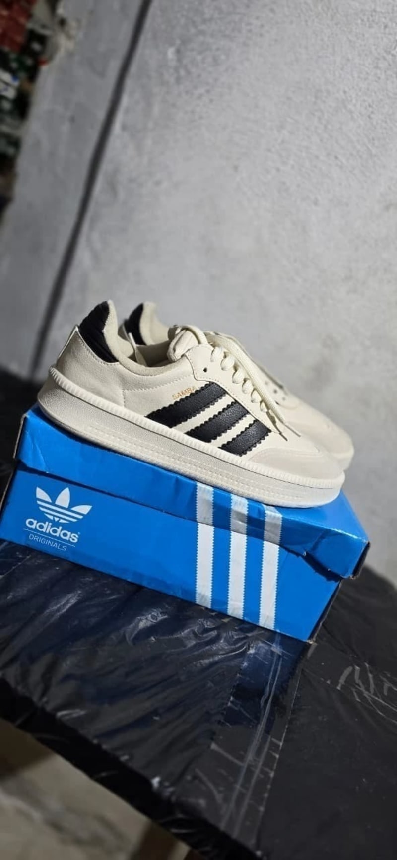 Adidas Samba XL beige 1