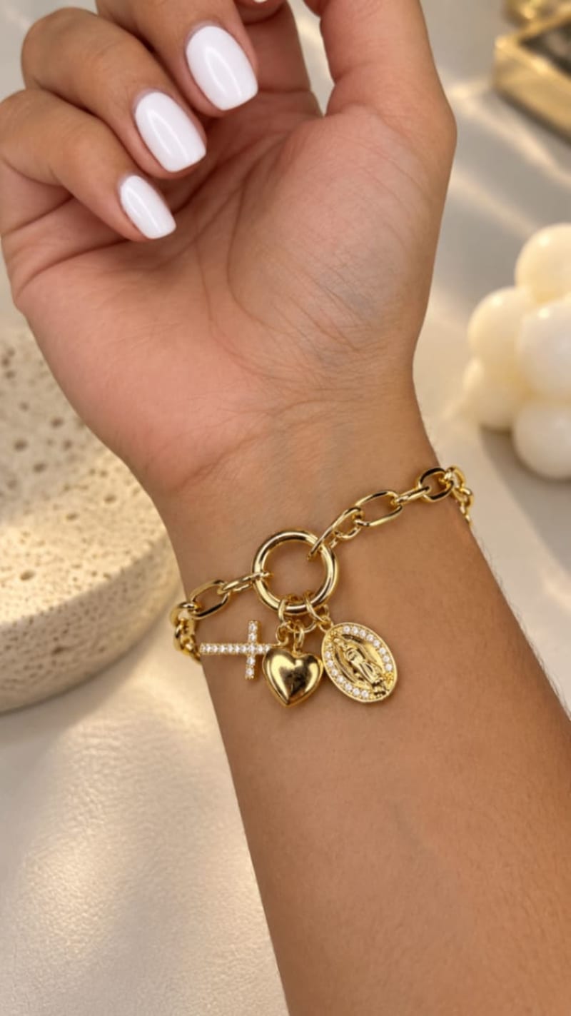Pulsera eslabones dijes 2